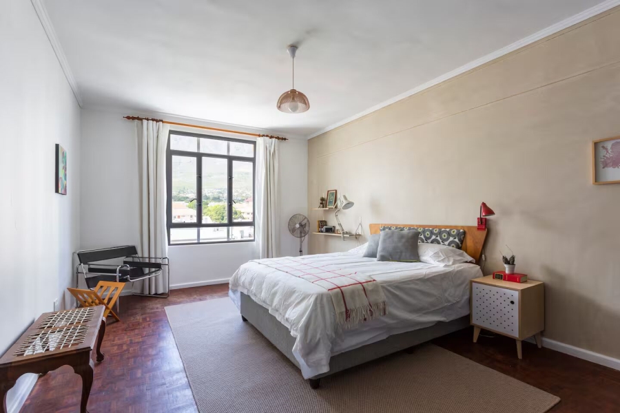 1 Bedroom Property for Sale in Gardens Western Cape